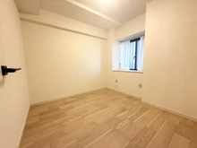 【兵庫県/西宮市南昭和町】グリッター西宮北口 洋室