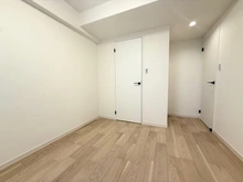 【兵庫県/西宮市南昭和町】グリッター西宮北口 洋室