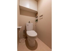 【兵庫県/神戸市東灘区住吉東町】住吉川リバーサイドフォーラム トイレ：※家具調度品等は販売価格に含まれません。