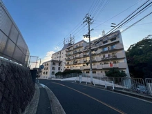 【兵庫県/神戸市灘区六甲台町】ハイツ六甲 外観