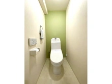 【兵庫県/西宮市苦楽園五番町】苦楽園アーバンライフ 1号棟 トイレ