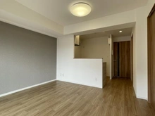 【埼玉県/春日部市中央】クラーク春日部壱番館 リビング・ダイニング