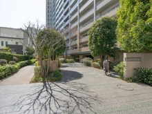 【東京都/足立区千住橋戸町】オーベルグランディオ千住大橋 エントランス