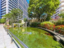 【東京都/荒川区南千住】東京フロンティアシティ アーバンフォートウエストブロック 敷地内