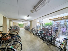 【東京都/葛飾区亀有】ライオンズ亀有駅前レジデンス 駐輪場
