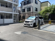 【東京都/江戸川区東小松川】ガーラ・レジデンス船堀 駐車場