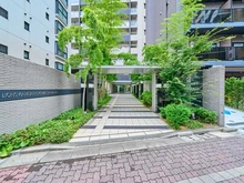 【東京都/葛飾区亀有】ライオンズ亀有駅前レジデンス アプローチ