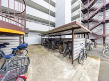 【東京都/足立区千住関屋町】エクレール北千住 駐輪場