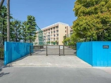 【東京都/葛飾区東金町】プラウドシティ金町ガーデン  区立金町中学校（現地より約440m）
