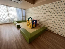 【東京都/足立区西新井】パークプレミアム メイツ西新井 サクラテラス 共用施設：キッズルーム