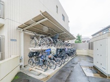 【東京都/北区志茂】イニシア赤羽志茂 駐輪場