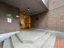 【東京都/新宿区西新宿】トーカン新宿第2キャステール エントランス