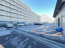 【東京都/江戸川区北葛西】日商岩井宇喜田マンション 駐車場