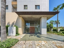 【千葉県/浦安市日の出】シーガーデン新浦安 C棟 エントランス