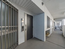 【千葉県/浦安市当代島】ライオンズマンション浦安シティ 共用部：玄関