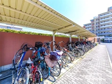 【千葉県/浦安市東野】 パークホームズ新浦安カーサ・セントリア 駐輪場