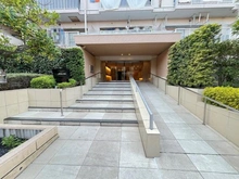 【千葉県/浦安市堀江】ライオンズマンション浦安 アプローチ