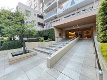 【千葉県/浦安市堀江】ライオンズマンション浦安 アプローチ