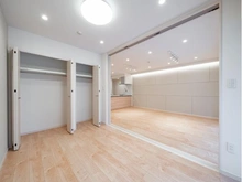 【東京都/江戸川区船堀】ゼルクハウス船堀 洋室：約5.1帖。リビングと一体での使用も可能です