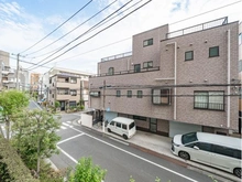 【東京都/江戸川区船堀】ゼルクハウス船堀 眺望：南向きで日中は陽の光が差し込みます(天候によります)