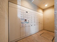 【東京都/江戸川区船堀】ゼルクハウス船堀 宅配BOX：外出時の荷物受け取りも可能です