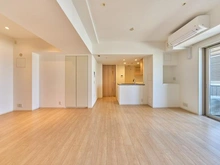 【東京都/江戸川区船堀】プラウド船堀ファースト リビング