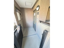 【東京都/江戸川区西葛西】コスモ西葛西ロイヤルフォルム ポーチ