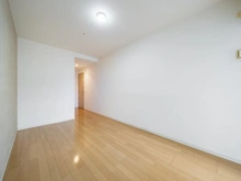 【千葉県/浦安市高洲】プラウド新浦安 洋室