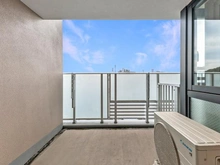 【神奈川県/横浜市西区花咲町】プラウド横浜桜木町 バルコニー