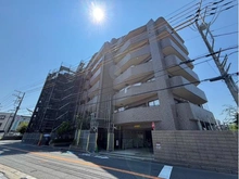 【千葉県/市川市新井】ローズガーデン浦安グランディール 外観：大規模修繕工事中