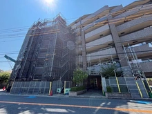 【千葉県/市川市新井】ローズガーデン浦安グランディール 外観：大規模修繕工事中