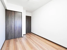 【千葉県/市川市新井】ローズガーデン浦安グランディール 洋室：約6.0帖