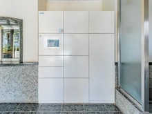 【千葉県/浦安市北栄】ローズガーデン浦安弐番館 共用部：宅配BOX