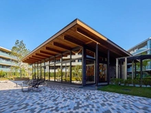 【千葉県/浦安市日の出】プラウド新浦安パークマリーナ 共用部