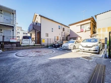 【東京都/江戸川区西葛西】ナイスパークフロンテージ西葛西 駐車場：全戸付き