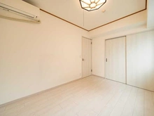 【東京都/江戸川区西葛西】ゼファー西葛西 洋室：押し入れ付き(約6.0帖)