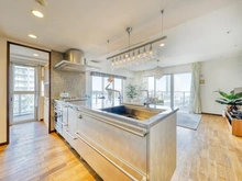 【千葉県/浦安市明海】 パークシティ東京ベイ新浦安Sol B棟 キッチン