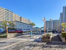 【千葉県/浦安市明海】 パークシティ東京ベイ新浦安Sol B棟 駐車場