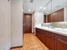 【千葉県/浦安市明海】 パークシティ東京ベイ新浦安Sol B棟 洗面室