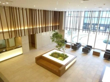 【埼玉県/さいたま市南区沼影】武蔵浦和SKY＆GARDEN C棟 エントランス