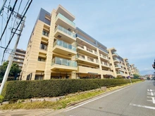 【千葉県/印西市戸神台】ヴェレーナ千葉ニュータウン中央 外観