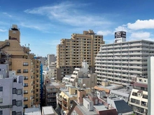 【東京都/板橋区板橋】リビオ板橋駅前 眺望：共用廊下（11階）から