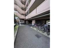 【埼玉県/戸田市大字上戸田】ライオンズマンション上戸田 駐輪場