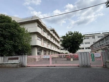 【埼玉県/さいたま市南区別所】ザ ファーストタワー さいたま市立岸町小学校（現地より約750m）