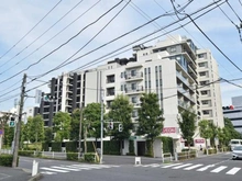 【東京都/板橋区小豆沢】スカイティアラ イースト 外観