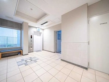 【東京都/板橋区板橋】リビオ板橋駅前 エントランス：エレベーターホール