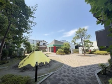 【埼玉県/さいたま市南区鹿手袋】武蔵浦和パーク・ホームズ ウエストコート 敷地内施設：敷地内広場