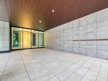 【埼玉県/さいたま市南区沼影】プラウドシティ武蔵浦和ステーションアリーナ アプローチ