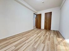 【埼玉県/戸田市南町】グランパサージュ戸田公園 洋室