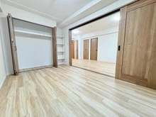 【埼玉県/戸田市南町】グランパサージュ戸田公園 洋室